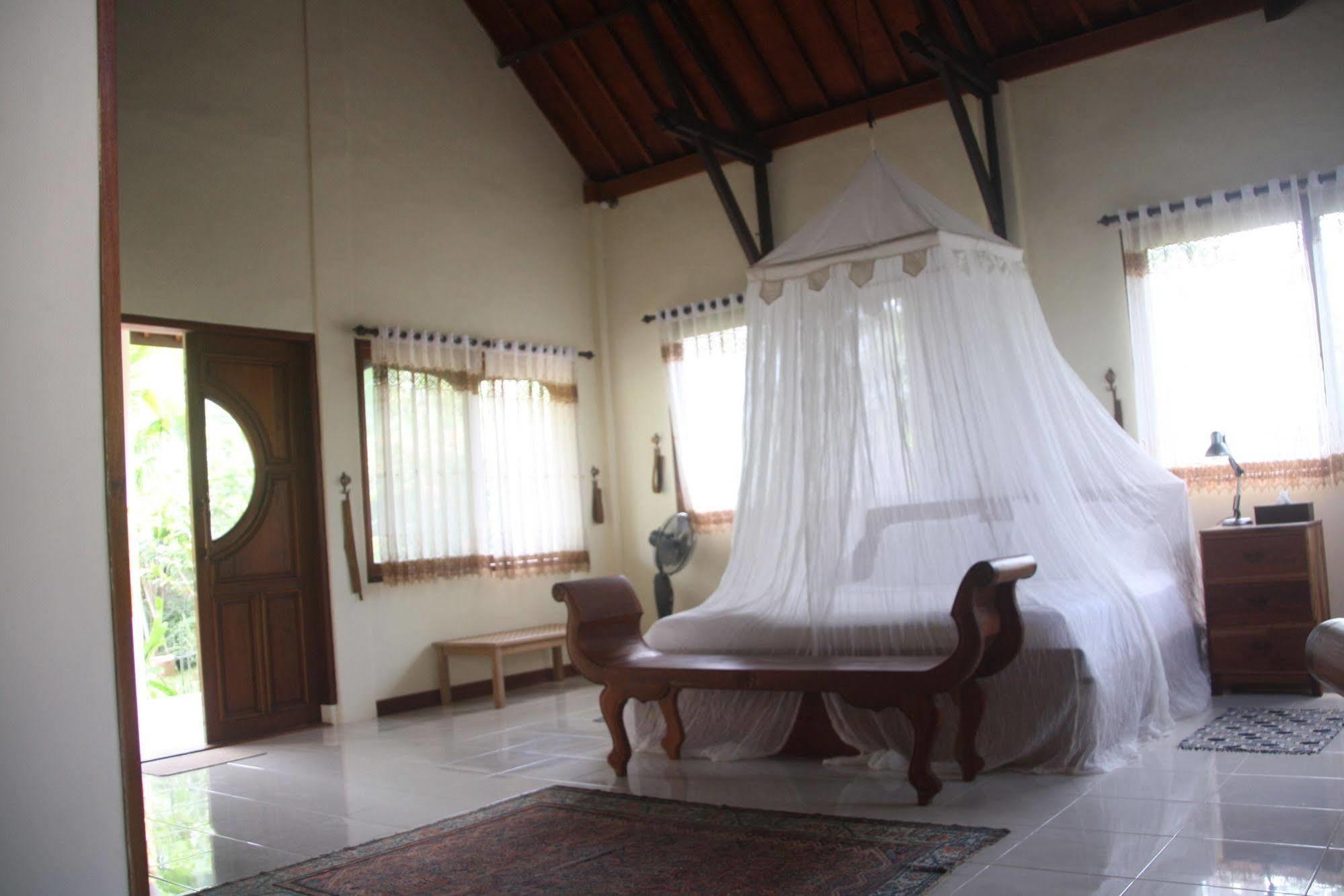 Hibiscus House Bali Pemuteran Exterior foto